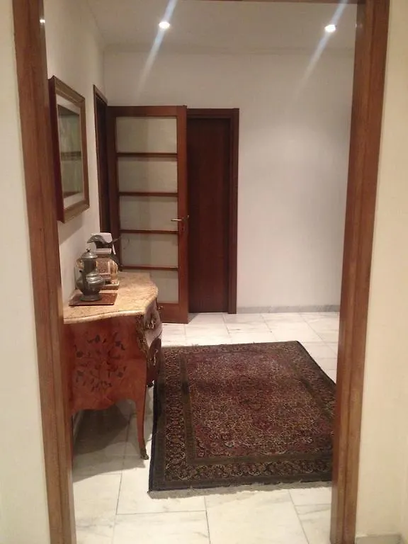 *** Guest house B&B Classy Rome Italy